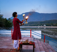Curated Ganga Aarti Experience